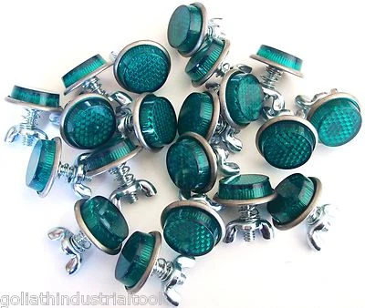 20 GREEN MINI REFLECTORS LICENSE PLATE MOTORCYCLE BIKE TRUCK TRAILER BB-52076G - Image 1 of 3