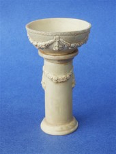  Miniature Dollhouse Tan Victorian Bird Bath 1:12 Scale New