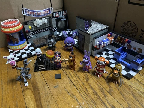 Fnaf Mcfarlane Construction Lot Rare Playsets Figures Funko Mystery Mini Random Cover