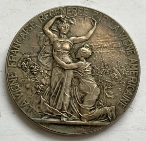 FRANCE - USA  French vines regenerated by American vines SILVER MEDAL - 50 mm - Picture 1 of 2