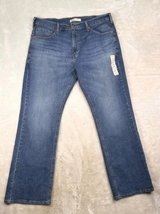 Levi's OVERSIGHT Men's Signature Big and Tall Bootcut Jean, US 36x30 - Picture 1 of 10