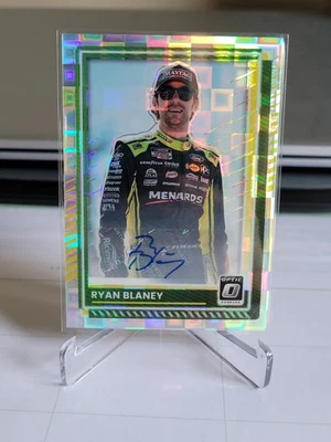 2025 Donruss NASCAR Racing Ryan Blaney Pandora Parallel Auto /25 - Image 1 of 2