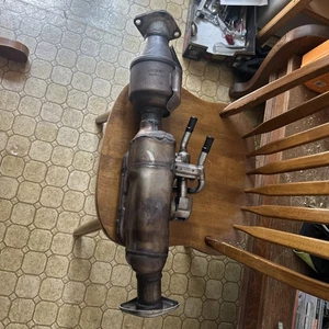 2019 KIA Niro Hybrid OEM Catalytic Converter Rear With Radiator Start - Picture 1 of 7