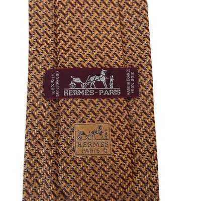 Corbata de sarga reciente para hombre Hermes naranja logotipo "H" seda 3 5/8" (W) x 60,75" (L) usada en excelente estado Foto 1 de 4