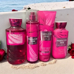 Bath & Body Works Perfect in Pink Body Care crema nebulizzante lozione lavaggio regalo lotto di 4 - Foto 1 di 12