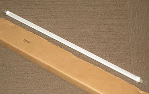 Heater Tubes 933 watts, 120 Volts, 19.25 inches long overall - Picture 1 of 3