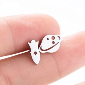 PENDIENTES SPACE COHET PLANETA PLANETA ACERO INOXIDABLE PUSHBACK TACHNO PLATA ORO NEGRO - Imagen 1 de 4