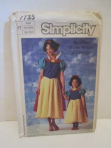 VINTAGE DISNEY SIMPLICITY COSTUME PATTERN PRINCESS SNOW WHITE #7735 SIZE PETITE - Bild 1 von 2