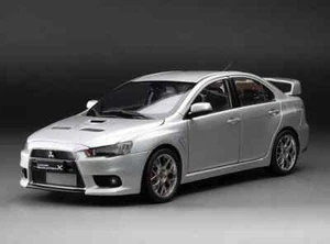 1/18 SunStar Mitsubishi Lancer Evolution Evo X Cool Silver 5821 - Imagen 1 de 8