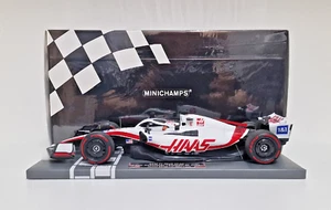 MINICHAMPS 1:18 MODELLINO AUTO F1 HAAS VF-22 MAGNUSSEN BAHRAIN GP 2022 DIE CAST - Picture 1 of 16