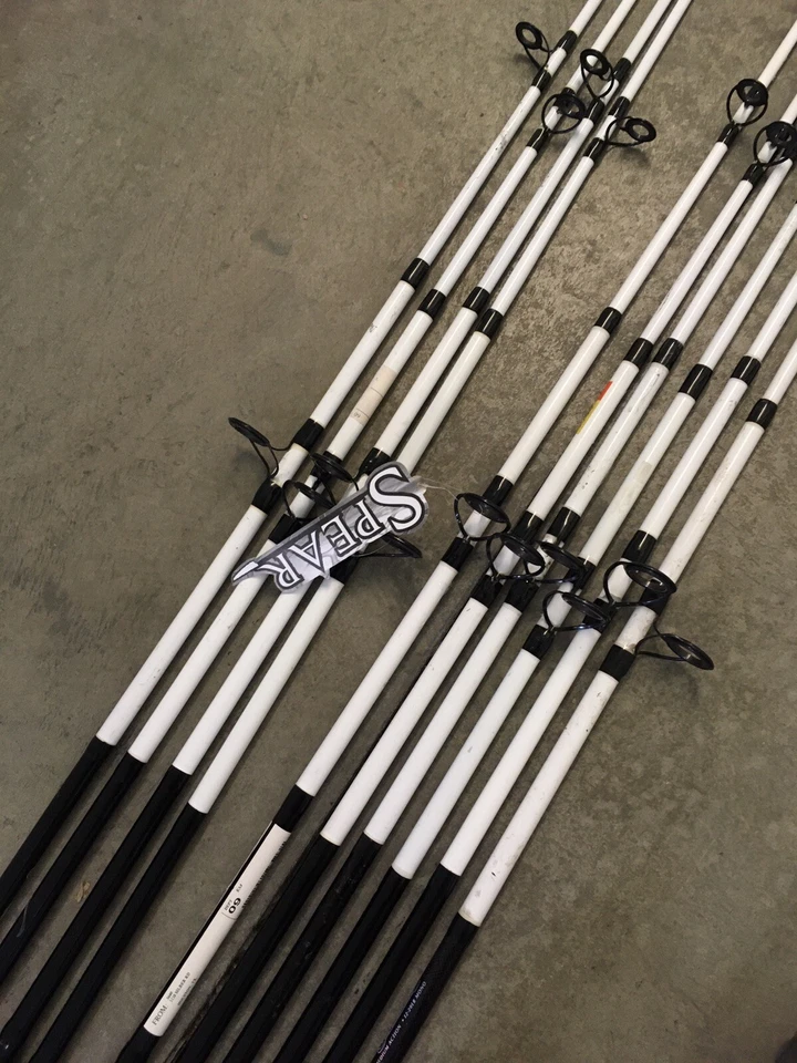 LOTE DE CIERRE 10 CAÑAS GIRATORIAS TSUNAMI SPEAR 8’ Medium Pier Surf 2 piezas Foto 1 de 4