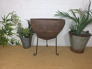 Large Heavy Duty Riveted Iron Indian Kadai Fire Pit Garden Planter Drinks Cooler - Picture 1 of 8