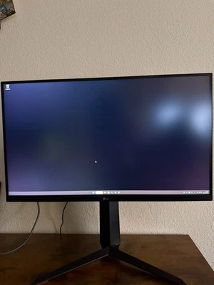 LG UltraGear 27GP850-B 27 Zoll WQHD # Nano-IPS # 165Hz # 180Hz OC # gebraucht - Bild 1 von 4