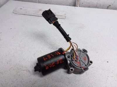 2017 道奇 RAM2500 拾货转移箱电机原始设备制造商零件  — 第 1/3 张图片