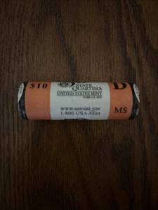 2002 D Mississippi State Quarter Unopened "Beautiful" Orange US Mint Coin Roll. - Picture 1 of 5