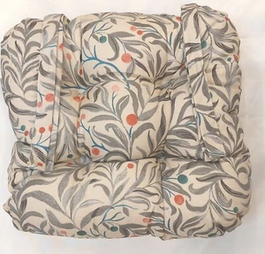 JUEGO DE 4 ALMOHADILLAS DE ASIENTO ACOLCHADAS ESTILO MORRIS WILLIAM HECHAS EN EL REINO UNIDO £39.95 JUEGO - Imagen 1 de 2