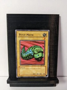 Yugioh -- Petit Moth-- MRD-023 -- Near Mint+ - Bild 1 von 2