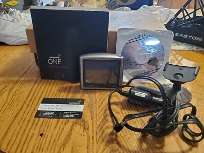 TomTom ONE GPS N14644 W Acessories  - Image 1 of 4