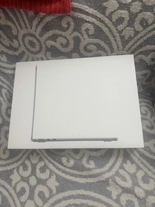 Apple MacBook Air 13-Inch M2 256GB Model A2681 - EMPTY BOX ONLY Some Contents - Afbeelding 1 van 10