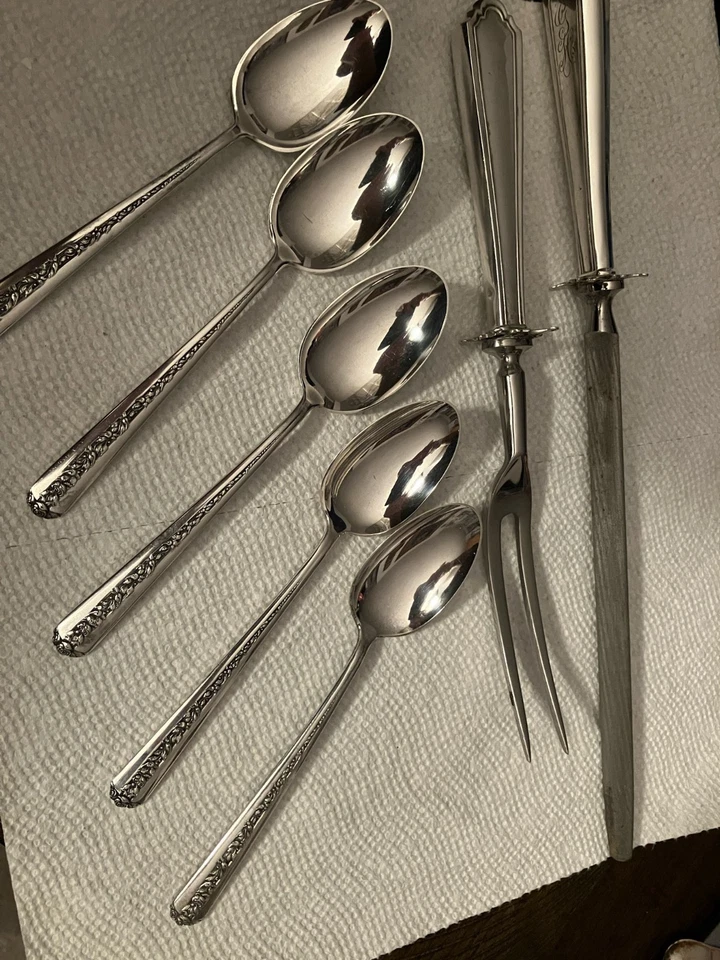 Toalla RAMBLER ROSE Plata de Ley 5 Cucharas Talla Horquilla Milar Foto 1 de 4