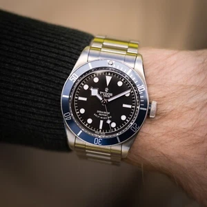Tudor Black Bay ETA Blue 'Smiley' - 2015 - 79220B - Picture 1 of 6