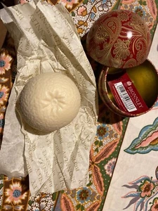 Saponetta Inglese Confezione Pallina Di Natale Nuova Originale Bronnley Profumo  - Foto 1 di 3