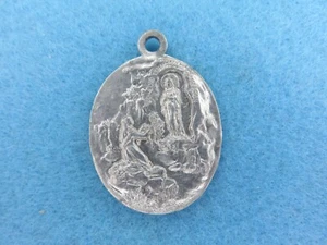 Oval Double Sided Holy Medal - Blessed Virgin Apparition at Lourdes - Picture 1 of 16