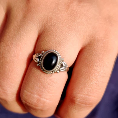 Bello Onice Nera Gemma Anello Graziosa 925 Argento Sterling Impilabile - Immagine 1 di 4