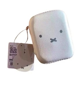 Nuevo Miffy Bolsa Estuche de Almacenamiento Tarjeta Dinero Pequeño Accesorio Bolso Cartera JAPÓN Beige - Imagen 1 de 2