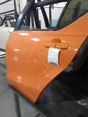 Toyota Prius 2016 puerta izquierda naranja 377851 usado 88 k millas pieza OEM Foto 1 de 4