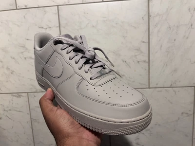 Nike Air Force 1 Fútbol Bajo Gris US13 Foto 1 de 4