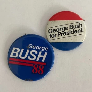 President George Bush 88 metal buttons Lot of 2 political pins pinback Vintage - Imagen 1 de 8
