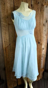 Vintage ShadowLine Pale Blue Slip Dress Size 34 - Picture 1 of 5