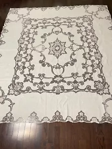 Crocheted Embroidered Linen White Coverlet Bedspread 90" X 100" Flowers Gourds - Picture 1 of 14