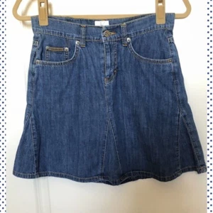 Calvin Klein Jeans Juniors's Mini Flare Skirt Size 1 - Picture 1 of 11
