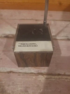 Vintage Realistic Radio Shack WeatheRadio Cube Weather Radio 12-181B Untested - Picture 1 of 9