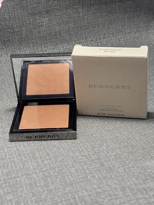 BURBERRY WARM GLOW BRONZEADOR NATURAL #WARM GLOW Nº01 ~0,35 oz/10 g - Novo na caixa - Imagem 1 de 3