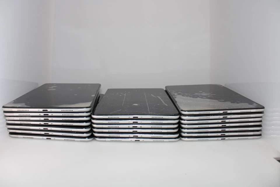 T-MOBILE LG G PAD 5 LM-T600TS 10.1'' TABLET LOT OF 20 FOR PARTS / REPAIR - Image 1 of 4