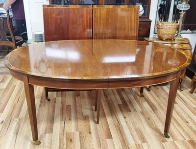 Antique ENGLISH 19th / 20th Mahogany Banded Inlaid DINING TABLE & 2 Leaves - Image 1 of 4