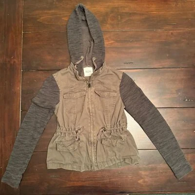 Chaqueta para mujer Mudd Clothing caqui y verde - pequeña Foto 1 de 4