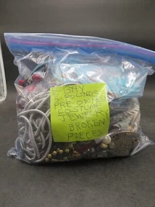 5lbs Pre-Owned Broken Costume Jewelry - Crafting, Repurposing, DIY Lot - Picture 1 of 12