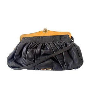 Bolso de hombro Clochard de cuero negro MIU MIU - Imagen 1 de 17
