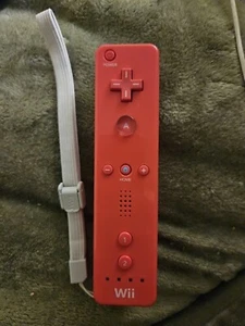 Official OEM Nintendo Wii Remote Pink Controller with White Strap - Picture 1 of 2