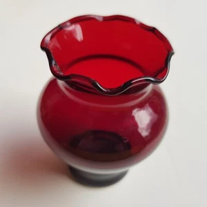 Anchor Hocking Royal Ruby Red glass vase pot ruffled rim Ohio USA vintage - Picture 1 of 13