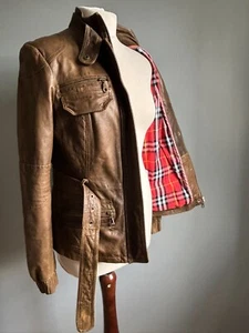 SIGUIENTE CHAQUETA DE CUERO MOTERO 10 cinturón safari militar suave marrón desgastado real - Imagen 1 de 22