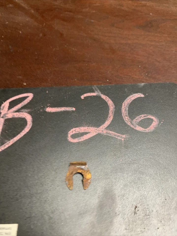 1968 70 1972 Buick LeSabre Skylark Camaro? Retenedor de clip de cable de ventilación de panel de retroceso Foto 1 de 4