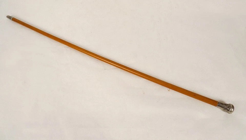 Canne ancienne bois pommeau argent massif anglais Londres 1944 XXè siècle - Photo 1/1