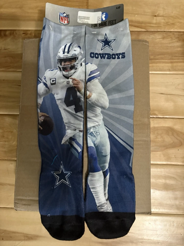 Calcetines grandes Dak Prescott Cowboys Bare Feet Foto 1 de 2
