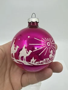 Vintage Weihnachten Glaskugel 2,5" Ornamente Schablone Krippe rosa - Bild 1 von 4