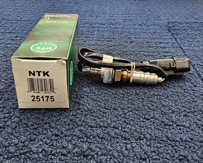 NTK 25175: Sensor de oxígeno para Kia Sorento 2003-2006 3,5 L-V6 Foto 1 de 4